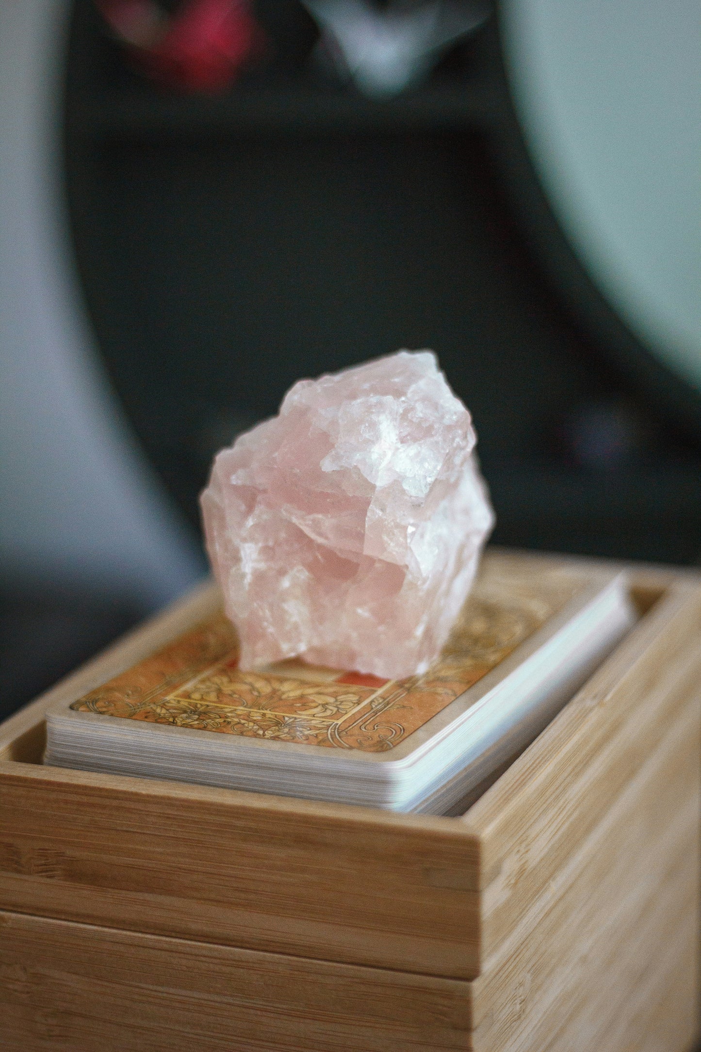 Quartz Rose : propriétés, vertus et bienfaits de la pierre de l'amour